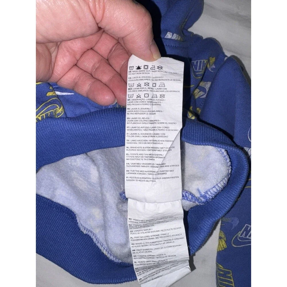 Nike Boys 4 XS All Over Futura Logo Graphic Print Hoodie